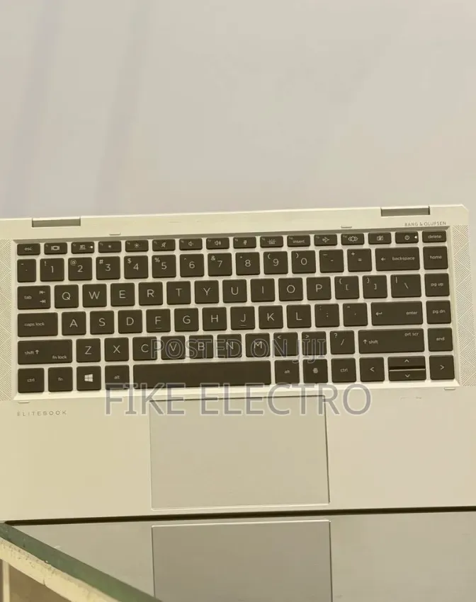 New Laptop HP EliteBook 1040 G8 32GB Intel Core i7 SSD 512GB