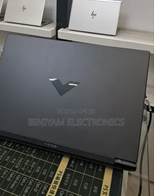 New Laptop HP Victus 16 16GB Intel Core i7 SSD 1T