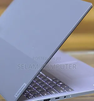 New Laptop Lenovo ThinkBook 13 16GB Intel Core i7 SSD 512GB