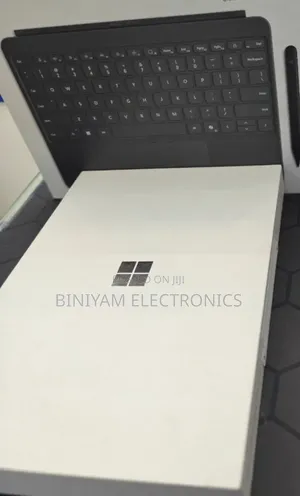 New Microsoft Surface Pro 11th Edition, a Copilot+ PC 16GB SSD 512GB