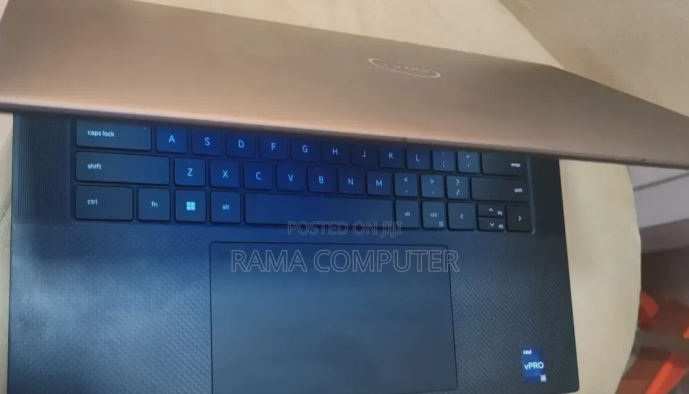 New Laptop Dell Precision 5570 32GB Intel Core i9 SSD 1T