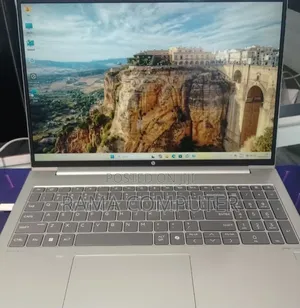 New Laptop HP 16GB Intel Core Ultra 7 SSD 512GB