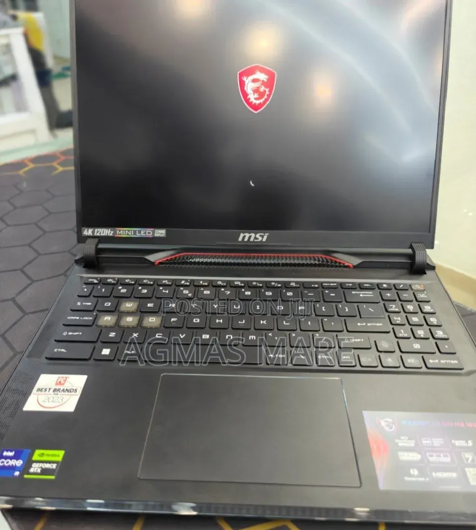 New Laptop MSI GE66 Raider 16GB Intel Core i9 SSD 1T