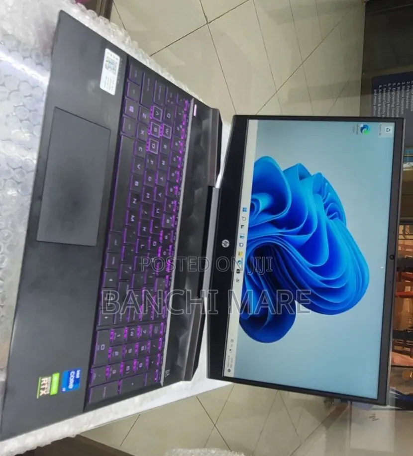New Laptop HP Pavilion 15 16GB Intel Core i7 SSD 512GB