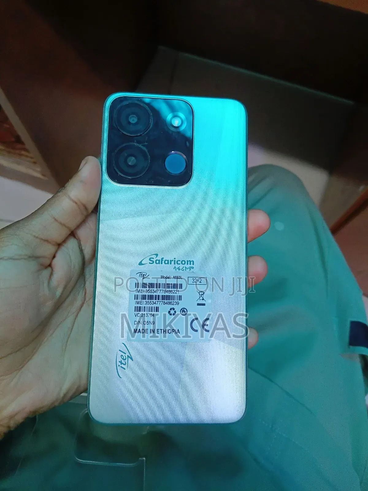 Itel A06 32 GB Silver