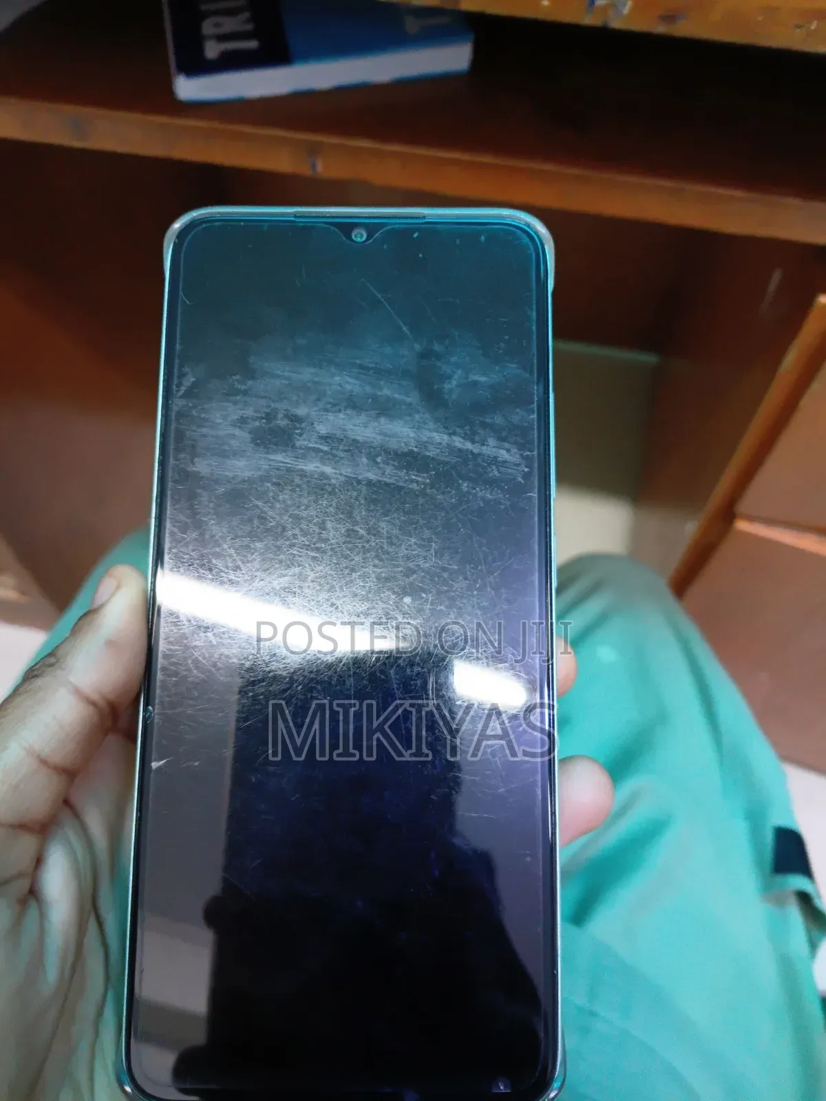 Itel A06 32 GB Silver