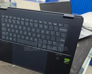 New Laptop HP OmniBook 5 16" 32GB Intel Core Ultra 7 SSD 1T