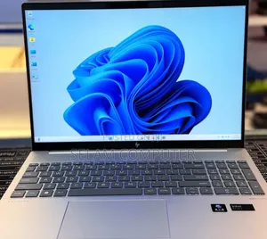 New Laptop HP Pavilion 15 32GB Intel Core i7 SSD 1T
