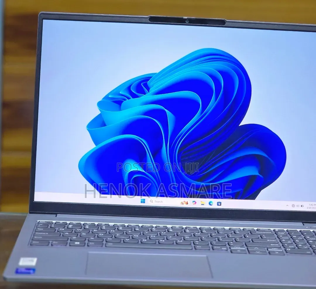 New Laptop Lenovo Thinkbook 14 16GB Intel Core i7 SSD 512GB
