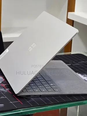 New Laptop Microsoft Surface Laptop 4 16GB Intel Core i5 SSD 512GB