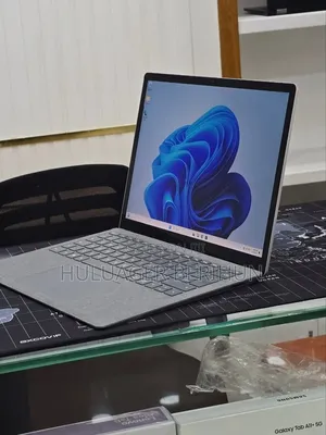New Laptop Microsoft Surface Laptop 3 16GB Intel Core i7 SSD 512GB