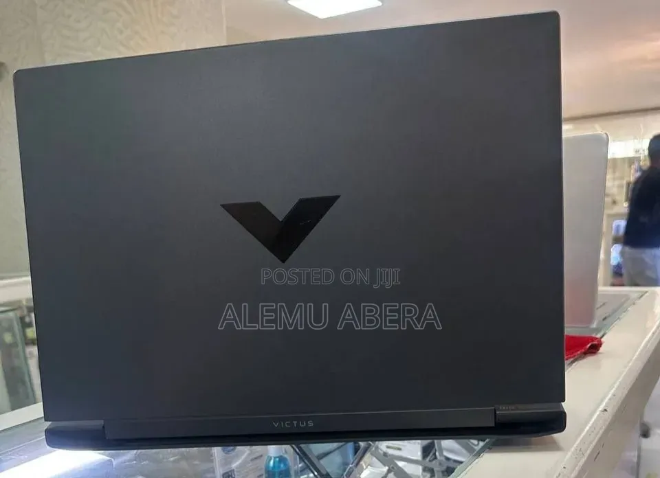 New Laptop HP Victus 15 16GB Intel Core i5 SSD 512GB