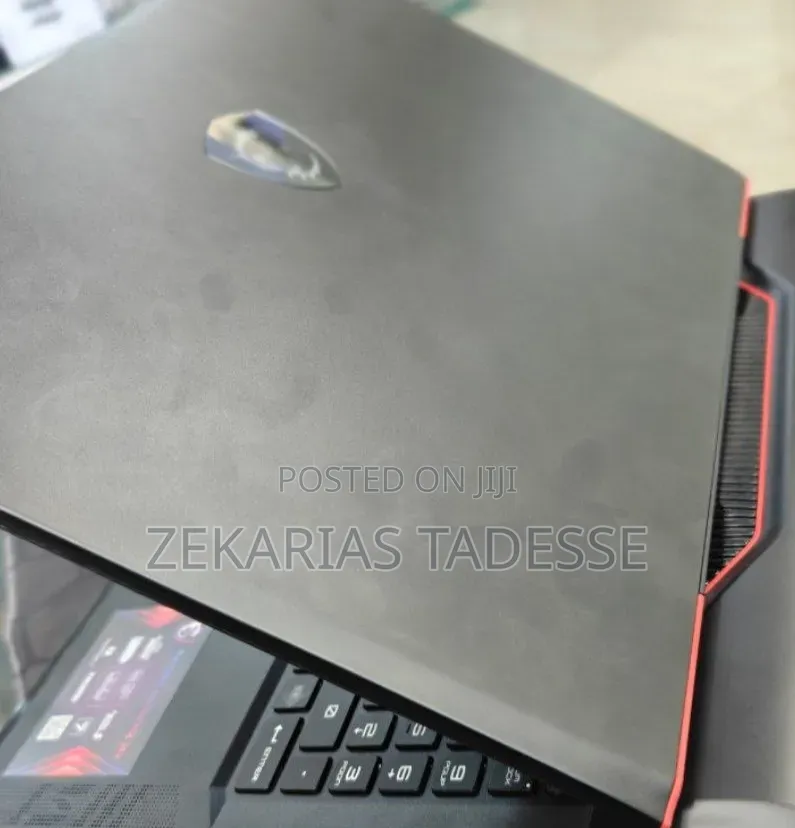 New Laptop MSI Raider GE76 12UGS 16GB Intel Core i9 SSD 1T