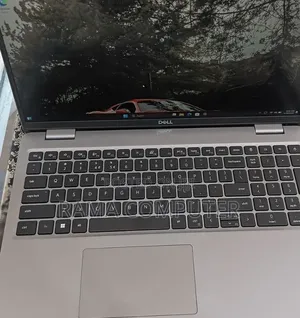New Laptop Dell Latitude 5540 16GB Intel Core i7 SSD 512GB