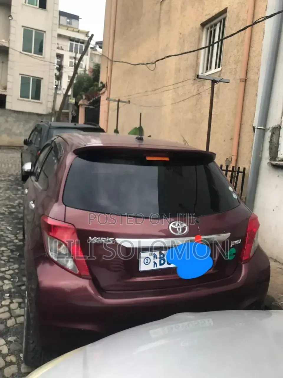 Toyota Yaris 2012 Burgundy