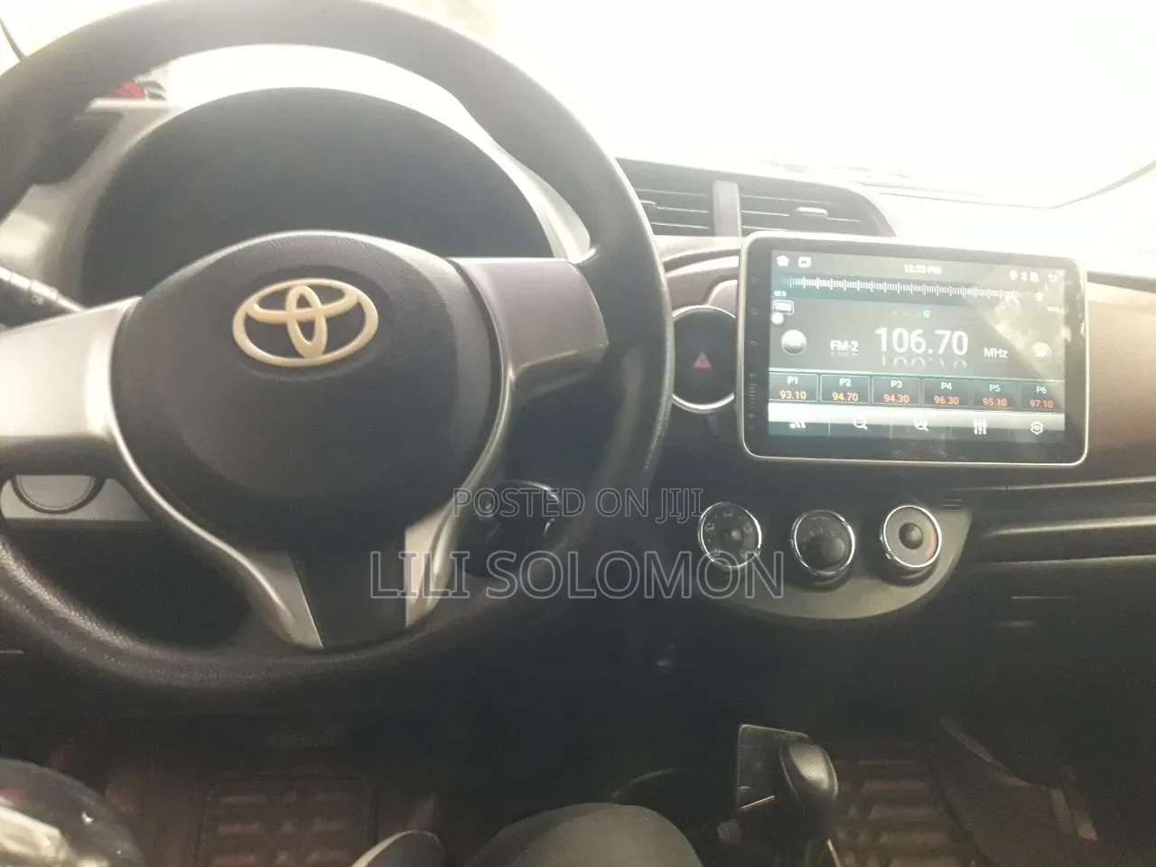 Toyota Yaris 2012 Burgundy