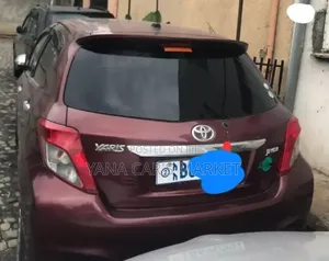 Toyota Yaris 2012