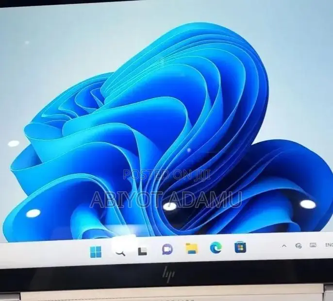 New Laptop HP EliteBook X360 1030 16GB Intel Core i7 SSD 512GB