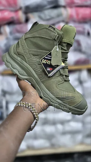  Salomon Gore-Tex