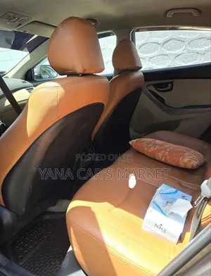 Hyundai Elantra 2014 Black