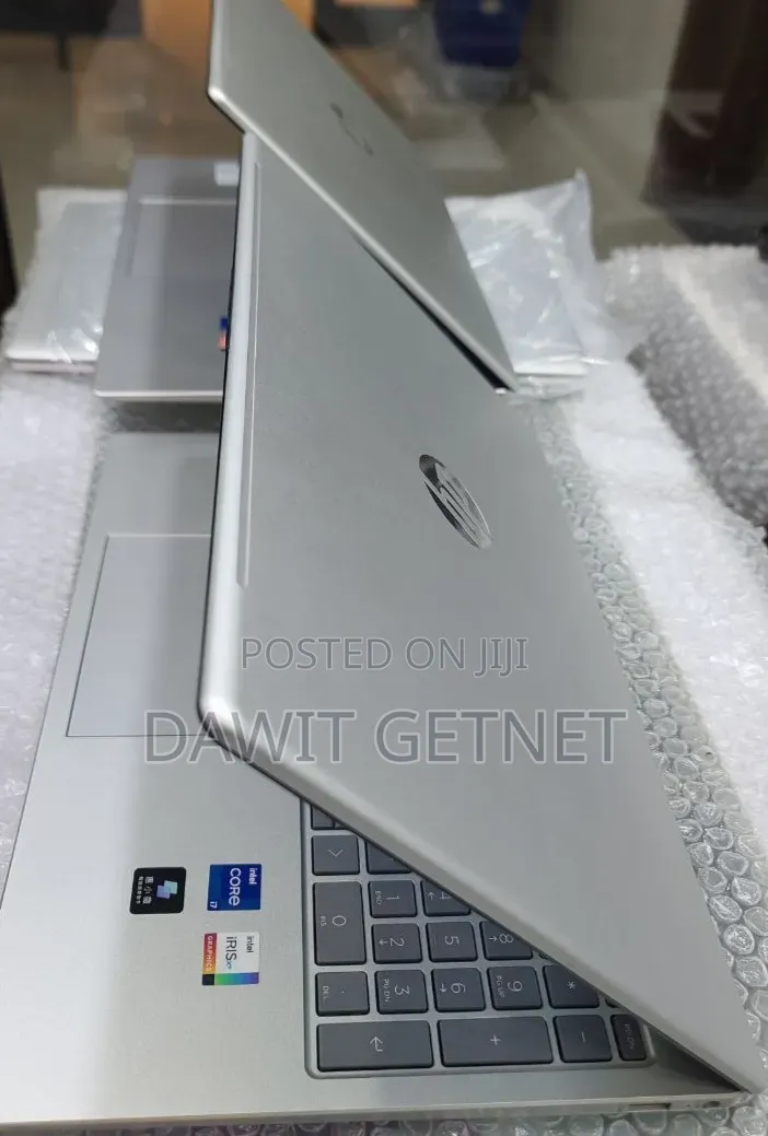 New Laptop HP Stream Notebook 16GB Intel Core i7 SSD 1T