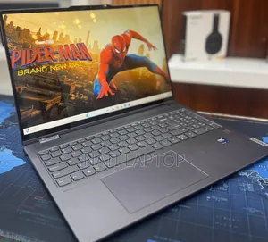 New Laptop Lenovo 16GB Intel Core Ultra 7 SSD 512GB