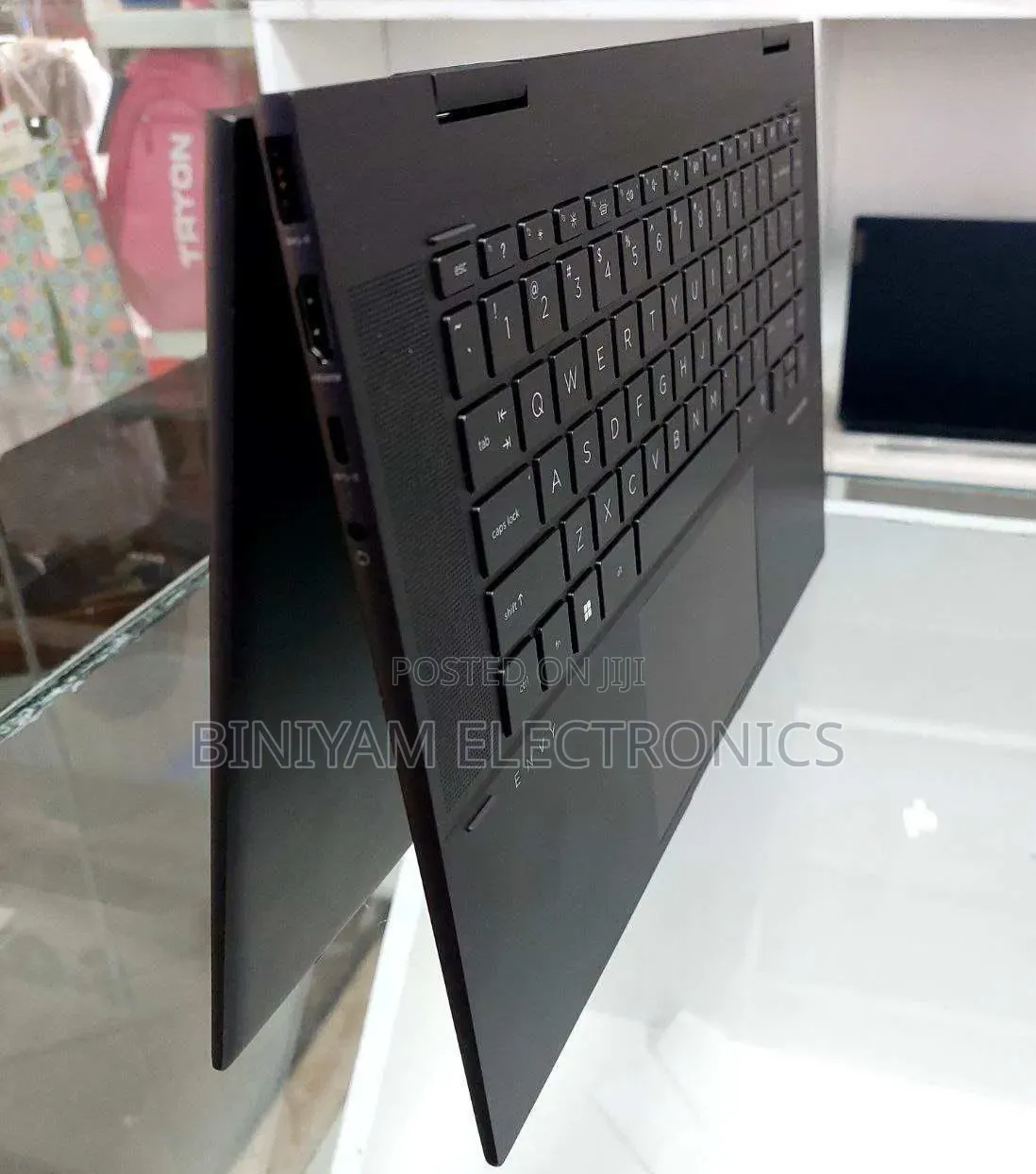 New Laptop Lenovo ThinkPad X1 Yoga 32GB Intel Core i7 SSD 512GB