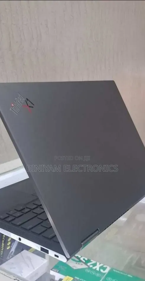 New Laptop HP Envy x360 24GB AMD Ryzen 7 SSD 512GB