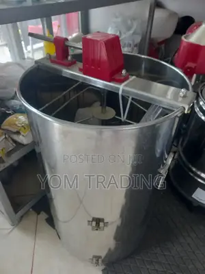 Honey Extractor