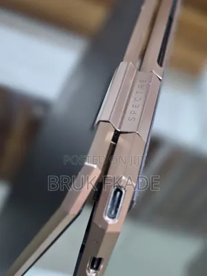 New Laptop HP Spectre X360 13 16GB Intel Core i7 SSD 1T
