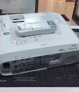 Brand New Epson Projector Eb-X39