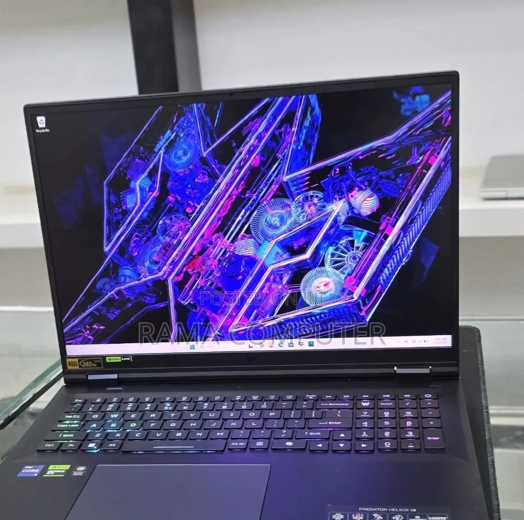 New Laptop Acer Predator Helios 16 32GB Intel Core i9 SSD 1T