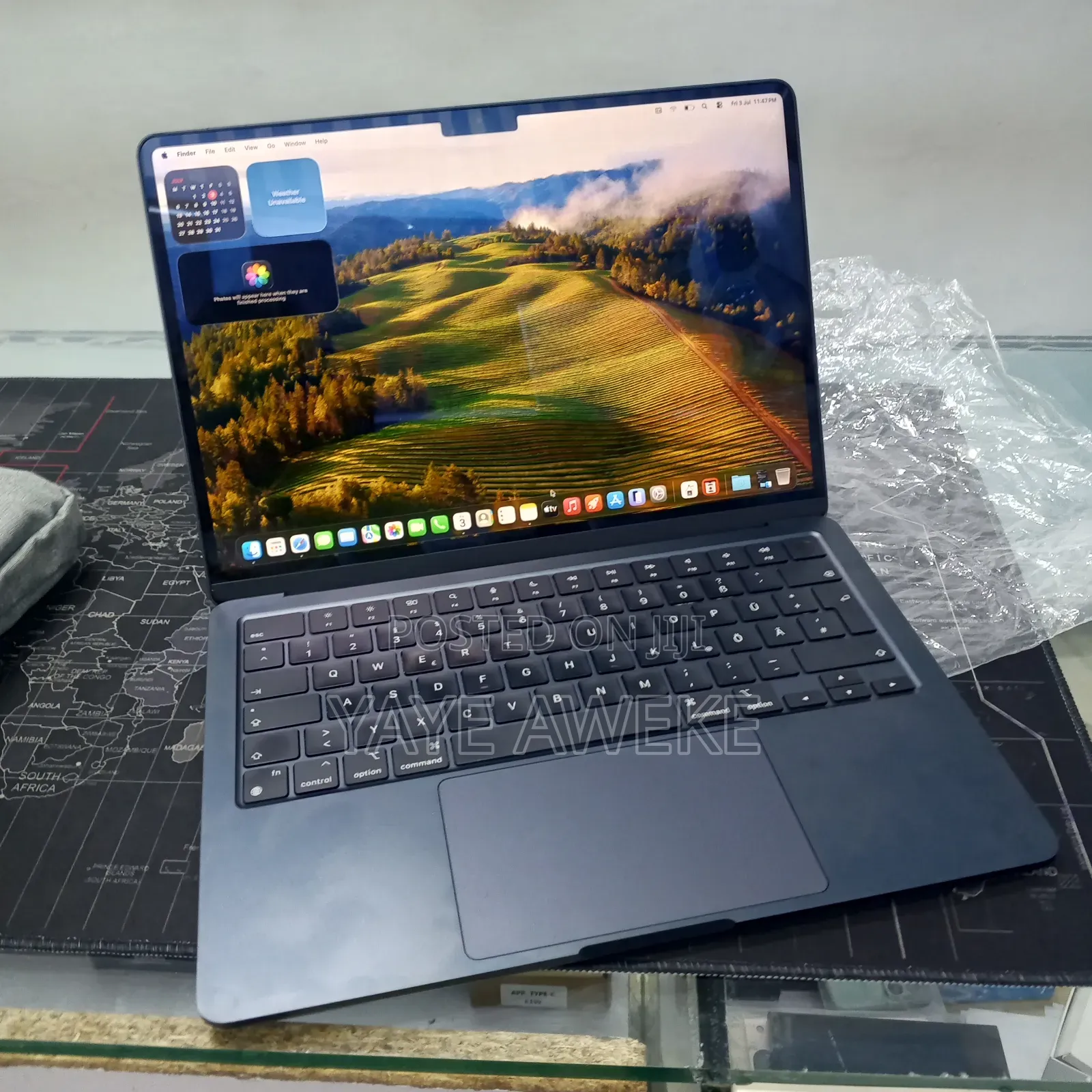 New Laptop Apple MacBook Air 2022 M2 16GB Apple M2 SSD 512GB
