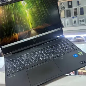New Laptop HP 16GB Intel Core i5 SSD 512GB