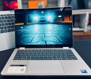 New Laptop HP OmniBook 5 Flip 16GB Intel Core 7 SSD 512GB