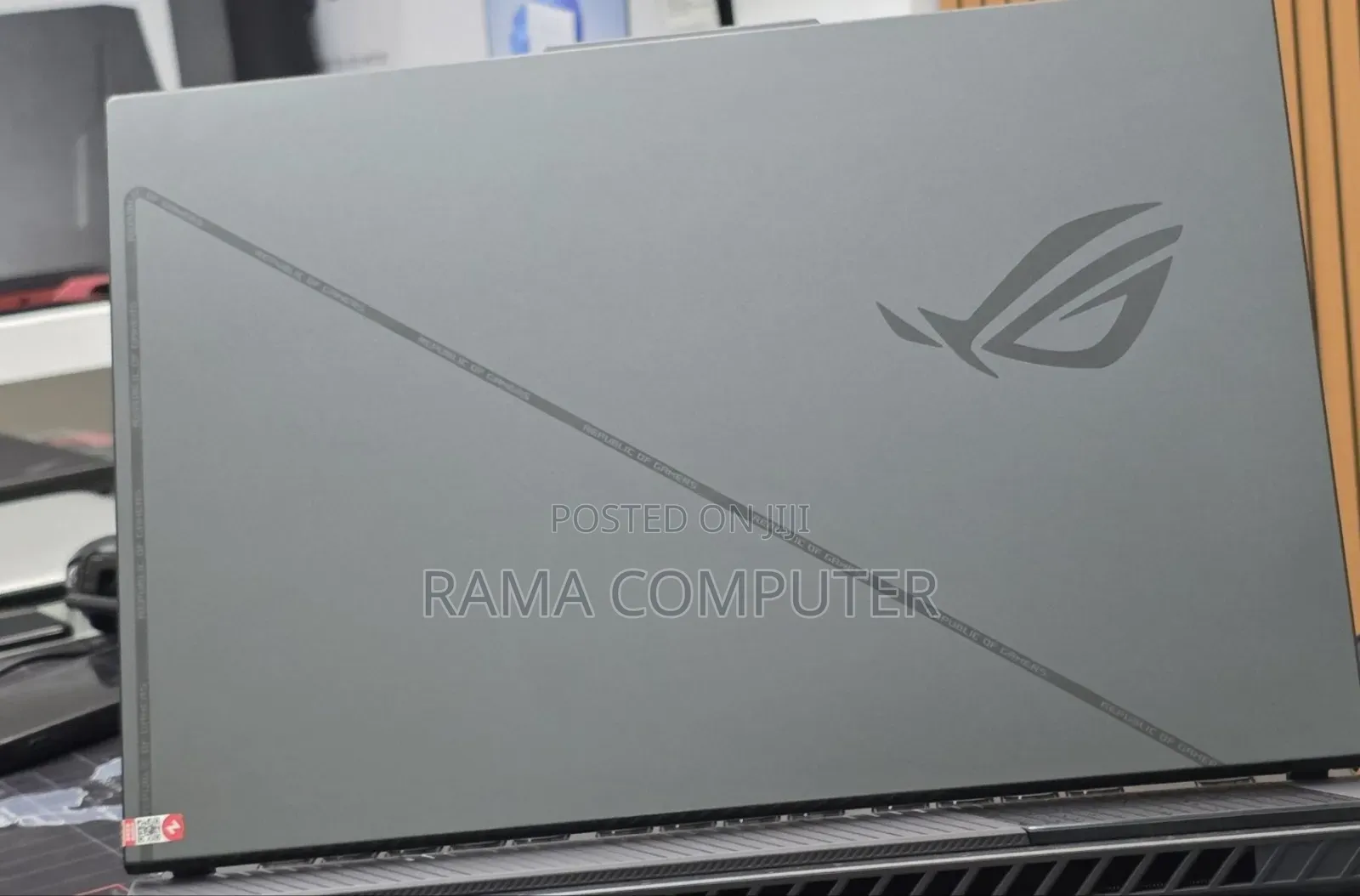 New Laptop Asus ROG Strix G16 16GB Intel Core i9 SSD 1T