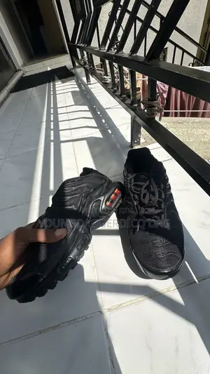 Nike Air Max Tn Size 41