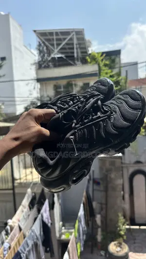 Nike Air Max Tn Size 41