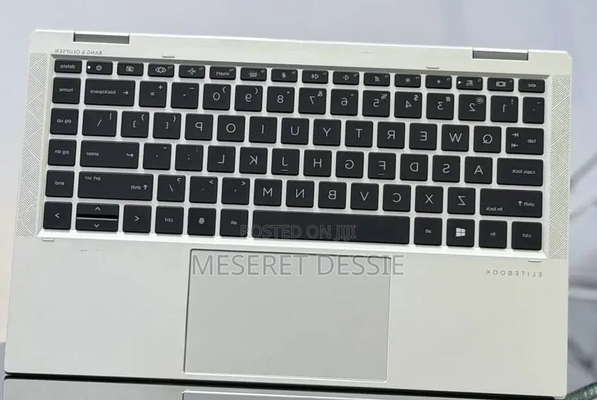 New Laptop HP EliteBook 1040 G8 32GB Intel Core i7 SSD 512GB