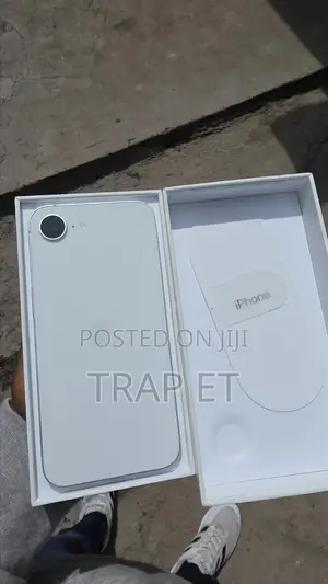 New Apple iPhone 16e 128 GB White