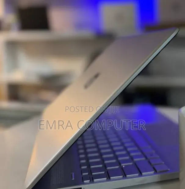 New Laptop HP 12GB Intel Core i7 SSD 256GB