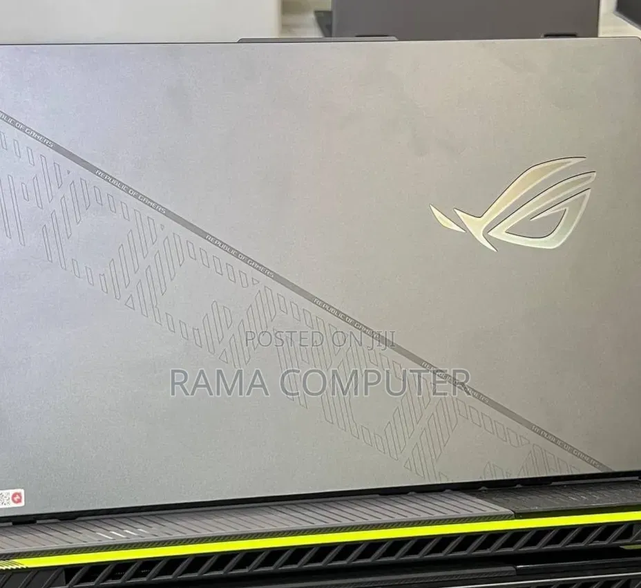 New Laptop Asus ROG Strix G15 16GB Intel Core i9 SSD 1T