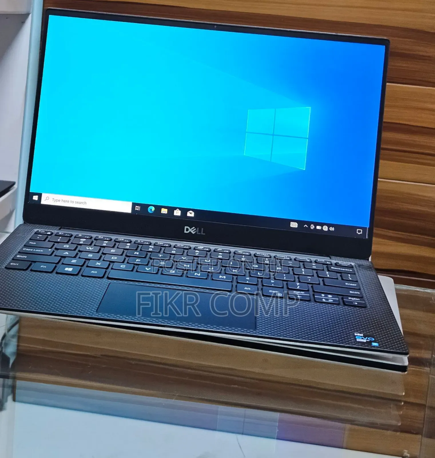 New Laptop Dell XPS 13 16GB Intel Core i7 SSD 512GB