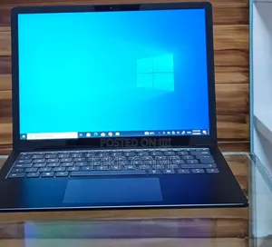 New Laptop Microsoft Surface 16GB Intel Core i7 SSD 512GB