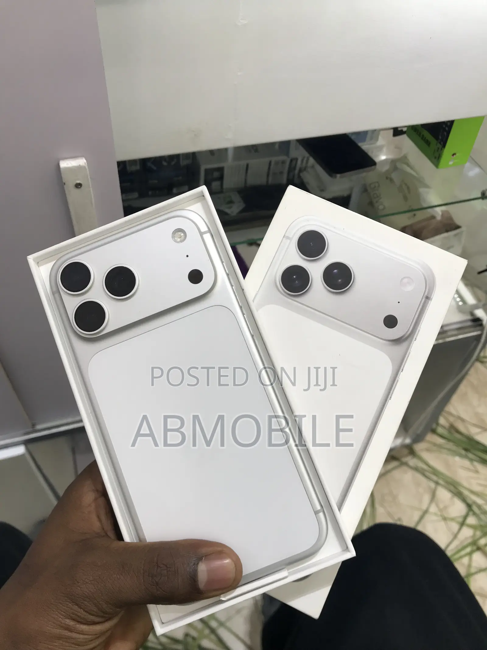 New Apple iPhone 17 Pro Max 256 GB Silver