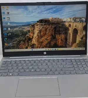 New Laptop HP Stream Notebook 16GB Intel Core i5 SSD 1T