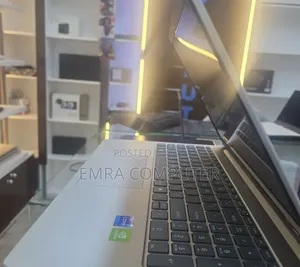 New Laptop HP 8GB Intel Core i7 SSD 512GB