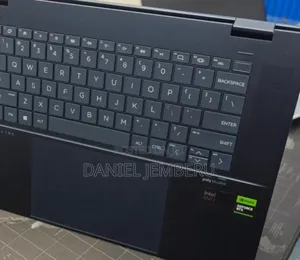 New Laptop HP Spectre 32GB Intel Core Ultra 7 SSD 1T
