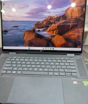 New Laptop HP Spectre 32GB Intel Core Ultra 7 SSD 1T