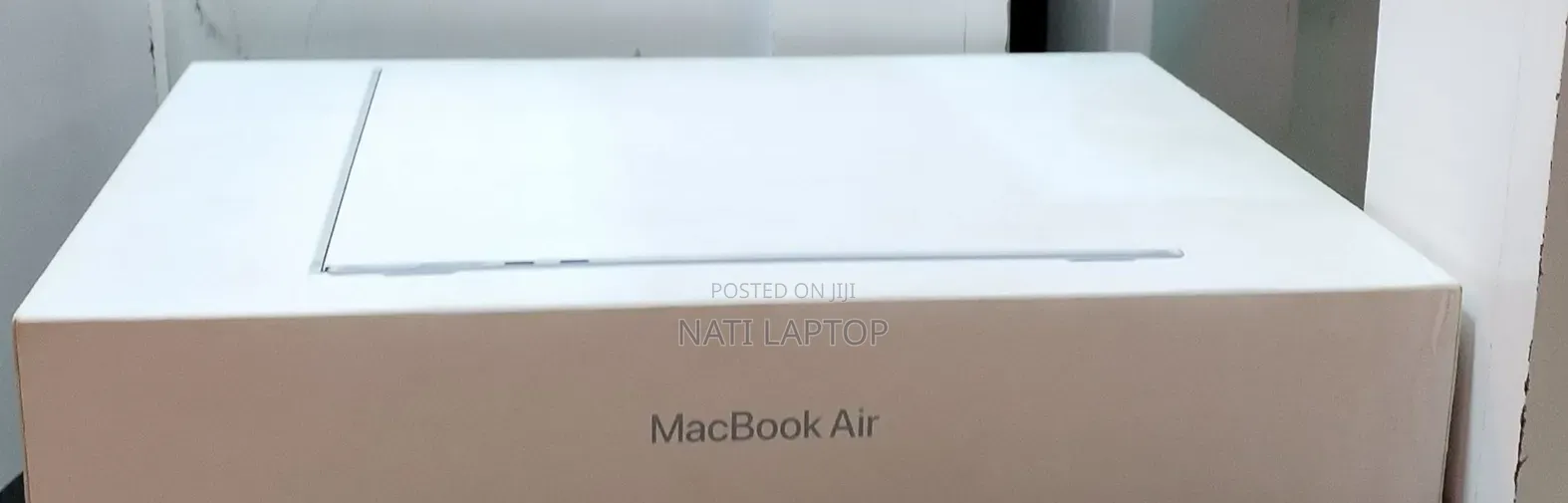 New Laptop Apple MacBook Air 2025 M4 16GB Apple M4 SSD 512GB